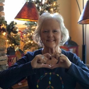 Meet your Posher, Nancy